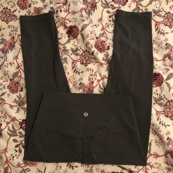 lululemon athletica Pants - Lululemon dark forest align crop 21”